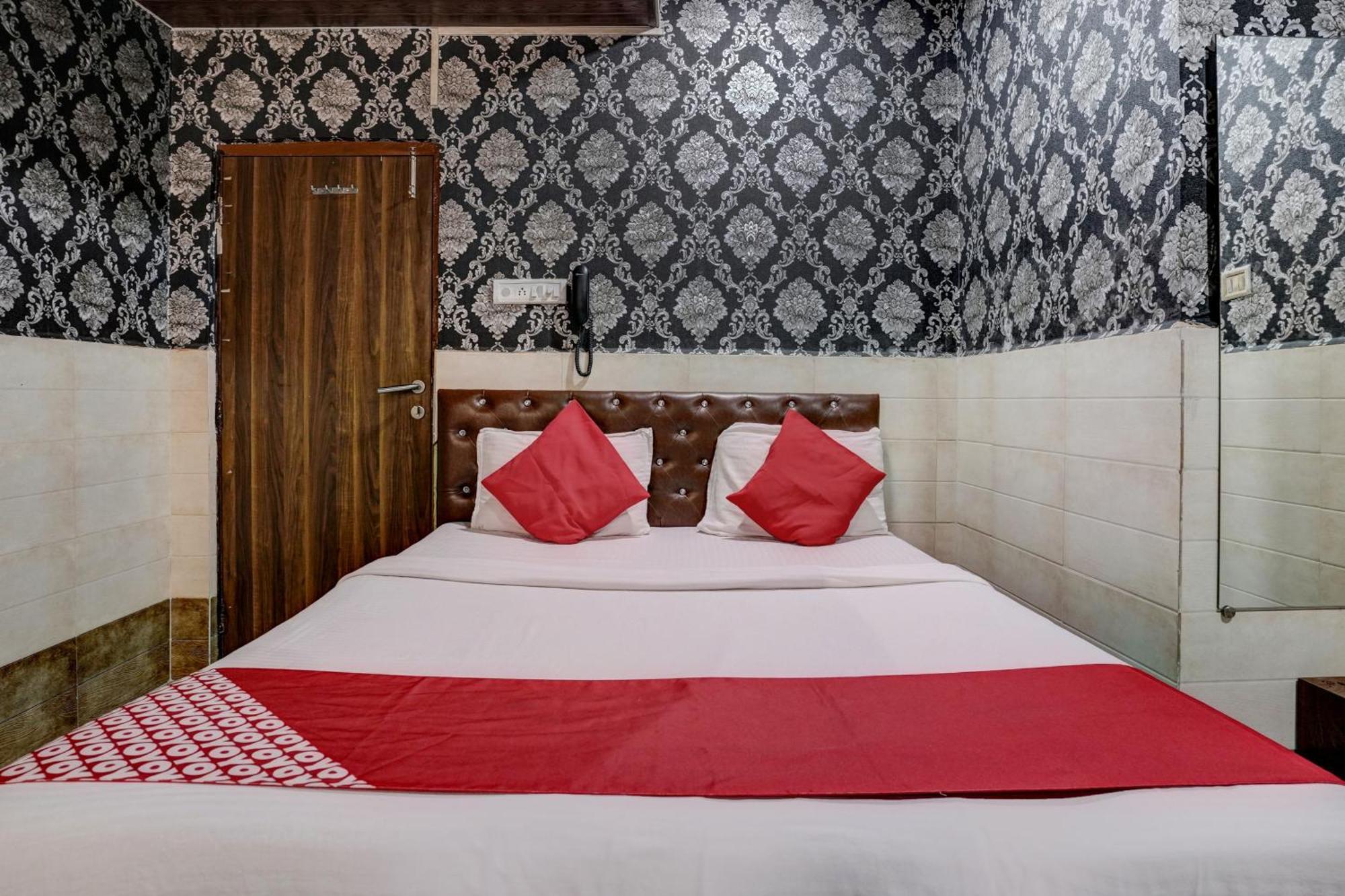 Hotel O Sapna Residency Bombay Eksteriør billede